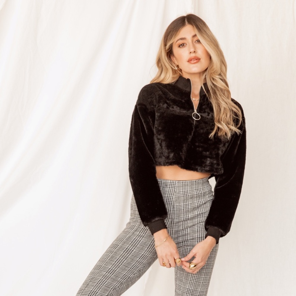 🍁Cozy Cropped Quarter Zip🍂